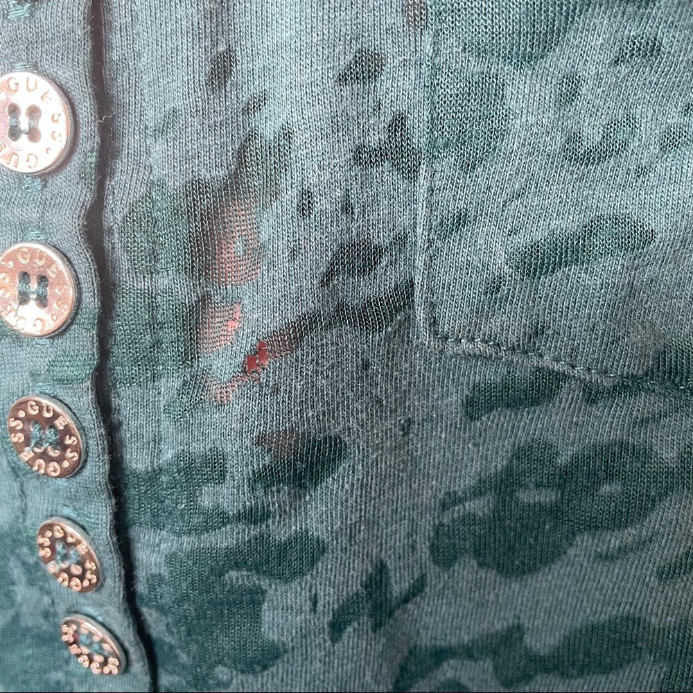 🎁 GUESS bundle t shirts - Picture 4 of 11